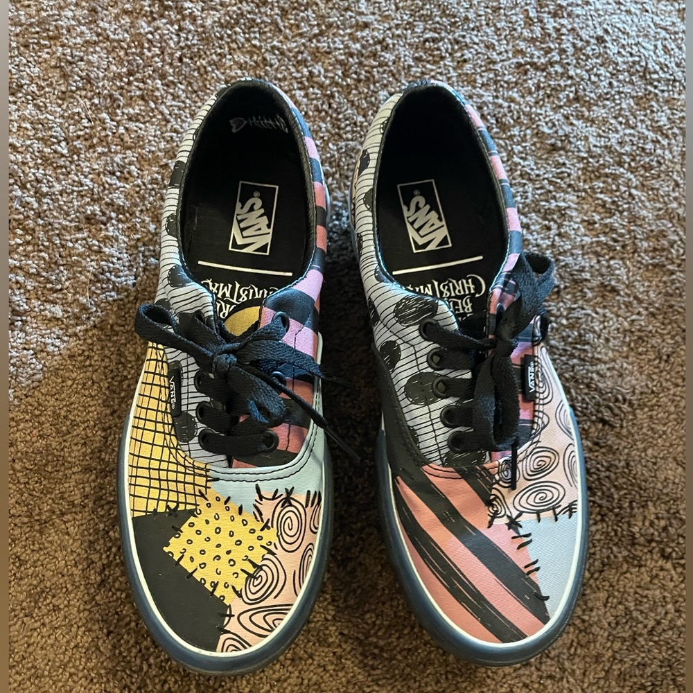 Vans “Sally” Nightmare before Christmas size 8